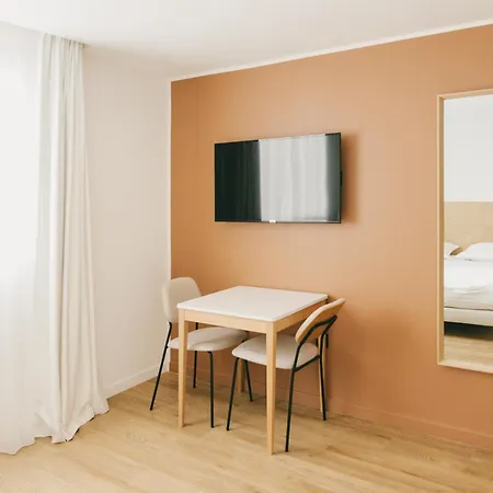 Miranove Apartahotel *